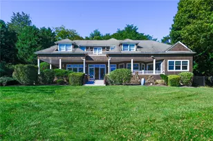 138 Green End Ave, Middletown, RI 02842 - Photo 1