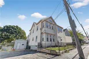 18 Division St, Lincoln, RI 02838 - Photo 1