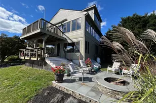 16 Cecil Ave, North Kingstown, RI 02852 - Photo 1