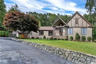 35 Timberland Dr, Lincoln, RI 02865 - Photo 1