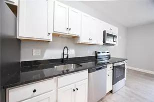 6899 Post Rd, North Kingstown, RI 02852 - Photo 1