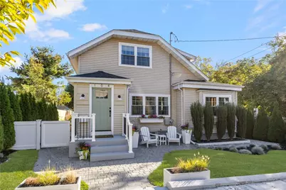 104 Wilcox Avenue, Pawtucket, RI 02860 - Photo 1