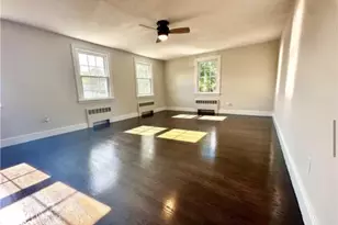 426 Metacom Ave, Bristol, RI 02809 - Photo 1