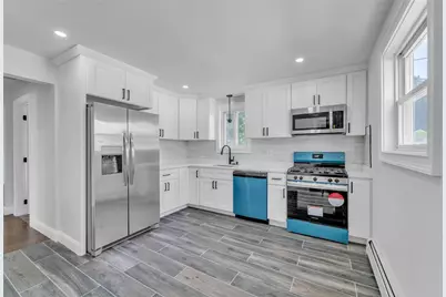 60 Hazael Street, Providence, RI 02908 - Photo 1