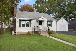 120 Gould Ave, Warwick, RI 02888 - Photo 1