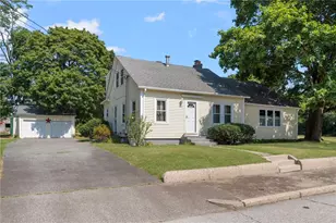 509 School St, North Kingstown, RI 02852 - Photo 1
