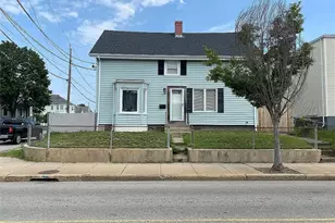 154 Columbus Ave, Pawtucket, RI 02860 - Photo 1