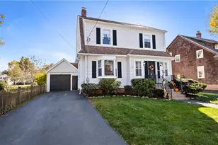 8 Atlantic Ave, Warwick, RI 02888 - Photo 1