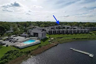 400 Narragansett Pkwy, Warwick, RI 02888 - Photo 1