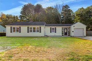 26 Hunts River Dr, North Kingstown, RI 02852 - Photo 1