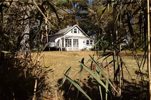 199 Cottage Grove Ave, Warwick, RI 02889 - Photo 1