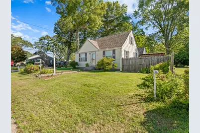 110 Heath Avenue, Warwick, RI 02888 - Photo 1