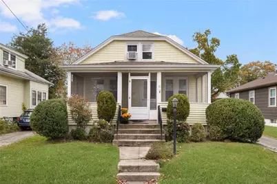 31 Longwood Avenue, Warwick, RI 02888 - Photo 1
