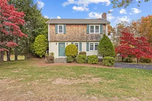 7 Maria St, Lincoln, RI 02865 - Photo 1