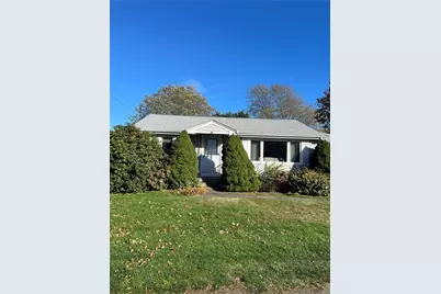 43 Warren Avenue, Middletown, RI 02842 - Photo 1