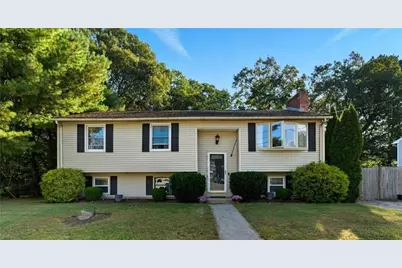 37 Carriage Road, Cranston, RI 02920 - Photo 1