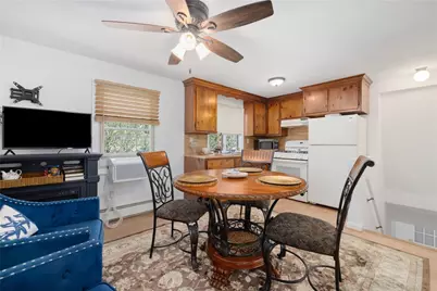 45 E Street, Bristol, RI 02809 - Photo 1