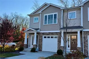 25 Franklin Rd, East Greenwich, RI 02818 - Photo 1