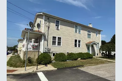 313 State Street, Bristol, RI 02809 - Photo 1