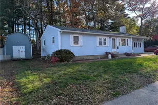 8 Grant Dr, Coventry, RI 02816 - Photo 1