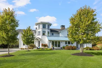 46 Carnegie Heights Drive, Portsmouth, RI 02871 - Photo 1