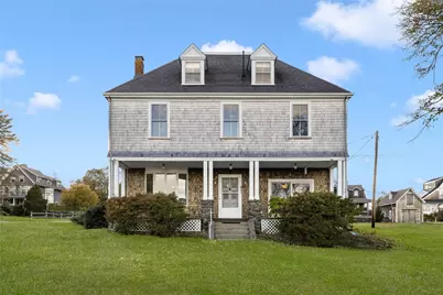 39 Walcott Avenue, Jamestown, RI 02835 - Photo 1