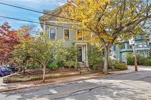 253 Knight St, Providence, RI 02909 - Photo 1