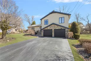 46 Forest View Dr, North Providence, RI 02904 - Photo 1