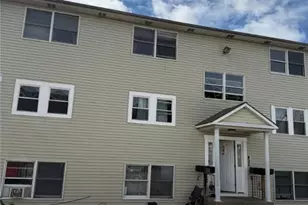 61 Vale St, Pawtucket, RI 02860 - Photo 1