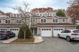 37 Lawton Brook Ln, Portsmouth, RI 02871 - Photo 1