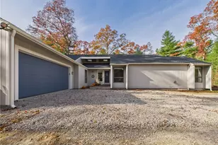 22 Deer Run Rd, Richmond, RI 02812 - Photo 1