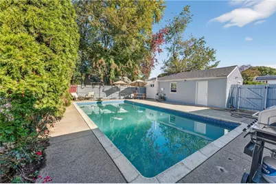 15 Don Court, Pawtucket, RI 02861 - Photo 1