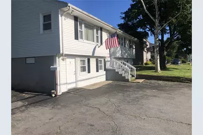 275 West Main Road #2, Middletown, RI 02842 - Photo 1