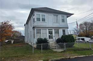 87 Lyman Ave, North Providence, RI 02911 - Photo 1