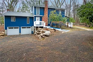 20 Holly Hill Ct, East Greenwich, RI 02818 - Photo 1