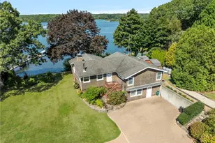 14 Betty Hill Rd, Narragansett, RI 02882 - Photo 1