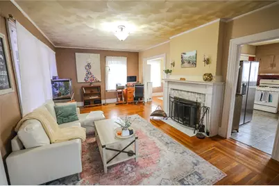 28 Sylvan Avenue, Cranston, RI 02905 - Photo 1