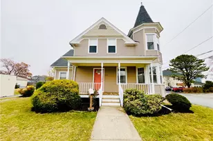 1574 Cranston St, Cranston, RI 02920 - Photo 1