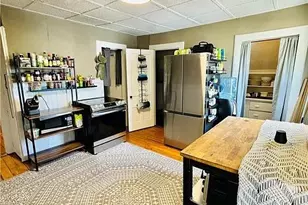 1071 Main St, Pawtucket, RI 02860 - Photo 1