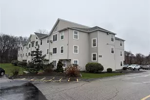 200 Woodlawn Ave, North Providence, RI 02904 - Photo 1