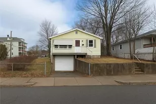 546 Robinson St, Woonsocket, RI 02895 - Photo 1