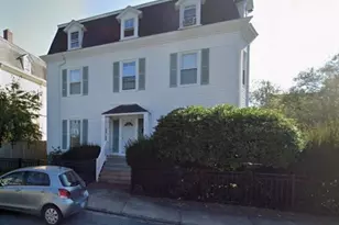 13 Rhode Island Ave, Newport, RI 02840 - Photo 1