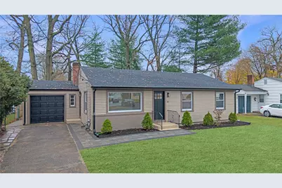 6 Hilton Avenue, East Providence, RI 02915 - Photo 1