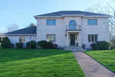 25 Linfield Circle, Lincoln, RI 02865 - Photo 1