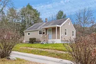 86 Laurel Ln, South Kingstown, RI 02892 - Photo 1