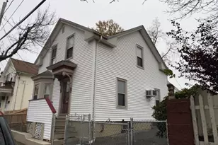 52 Sumner Ave, Cranston, RI 02920 - Photo 1