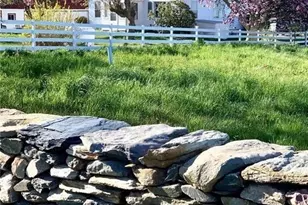 362 Bramans Ln, Portsmouth, RI 02871 - Photo 1