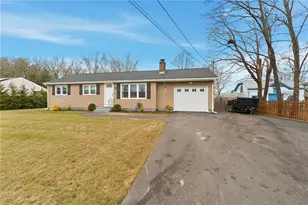 31 Charles St, North Kingstown, RI 02852 - Photo 1