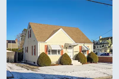 200 Carter Avenue, Pawtucket, RI 02861 - Photo 1