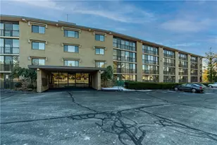 650 E Greenwich Ave, West Warwick, RI 02893 - Photo 1